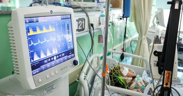 Lằn ranh sinh tử: Tiếng 'beep' d&agrave;i v&ocirc; tận trong ph&ograve;ng hồi sức