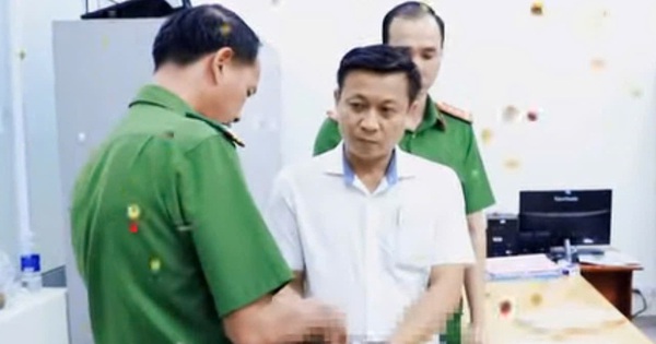 Đồng Nai: Bắt giữ một c&aacute;n bộ phường bảo k&ecirc; x&acirc;y dựng tr&aacute;i ph&eacute;p