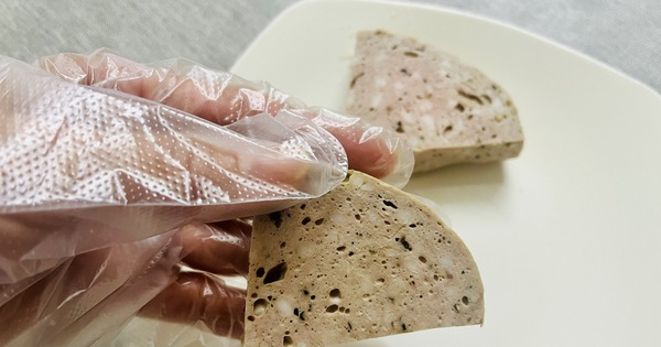 Kh&ocirc;ng cắt ngắn m&oacute;ng tay khi tiếp x&uacute;c thực phẩm ch&iacute;n bị phạt đến 3 triệu đồng