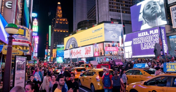 Kinh tế đ&ecirc;m kh&ocirc;ng chỉ l&agrave; nhảy nh&oacute;t ở c&aacute;c qu&aacute;n bar, hộp đ&ecirc;m