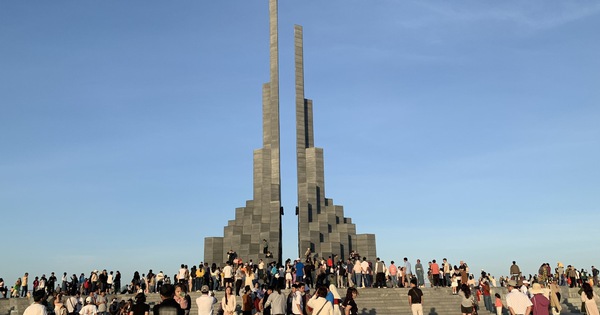 Du lịch Ph&uacute; Y&ecirc;n &#039;bỏ t&uacute;i&#039; 247 tỉ đồng dịp Tết Nguy&ecirc;n đ&aacute;n