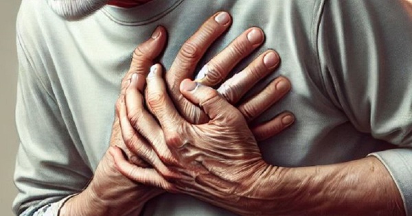 Đau ngực dữ dội: Khi n&agrave;o l&agrave; dấu hiệu cảnh b&aacute;o ph&igrave;nh động mạch nguy hiểm?