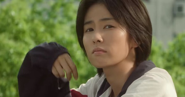 Bạch Lộc t&aacute;i xuất với tạo h&igrave;nh &#039;g&aacute;i qu&ecirc;&#039;