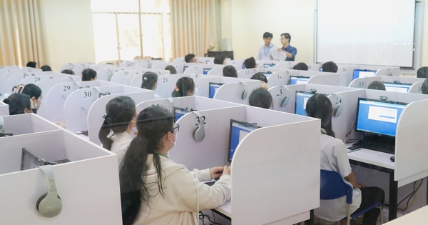 V&igrave; sao Trường ĐH Sư phạm TP.HCM đổi &yacute; định về x&eacute;t học bạ?