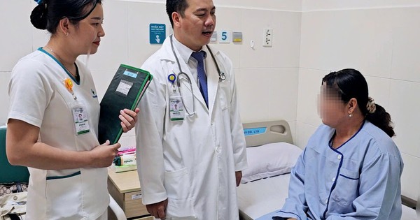 Đau bụng dữ dội, đi kh&aacute;m ph&aacute;t hiện bị xương c&aacute; đ&acirc;m thủng dạ d&agrave;y