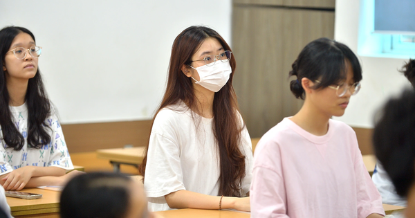 Cần 30.000 tỉ đồng/năm để miễn học ph&iacute; từ mầm non đến phổ th&ocirc;ng