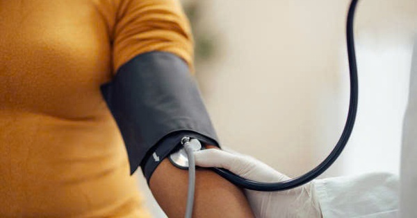 Ng&agrave;y mới với tin tức sức khỏe: Ăn g&igrave; gi&uacute;p giảm huyết &aacute;p một c&aacute;ch tự nhi&ecirc;n?