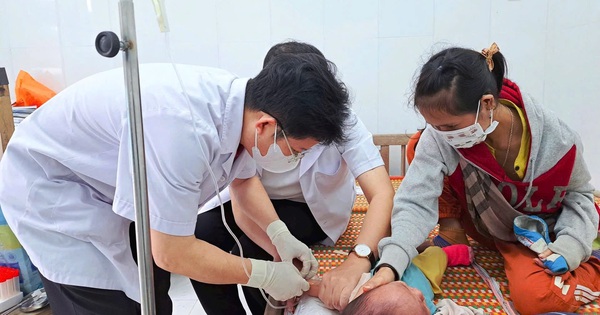 3 trẻ tử vong nghi sốt ph&aacute;t ban: Sở Y tế tỉnh Quảng Nam chỉ đạo g&igrave;?