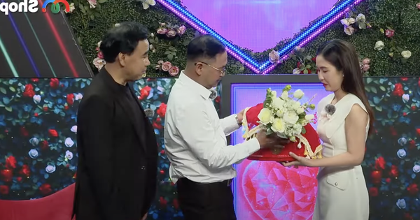 Kỹ sư mang tr&aacute;p đi hẹn h&ograve;, chinh phục được nữ điều dưỡng xinh như hoa hậu