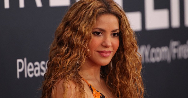 Shakira tiết lộ cuộc sống l&agrave;m mẹ đơn th&acirc;n hậu chia tay Piqu&eacute;