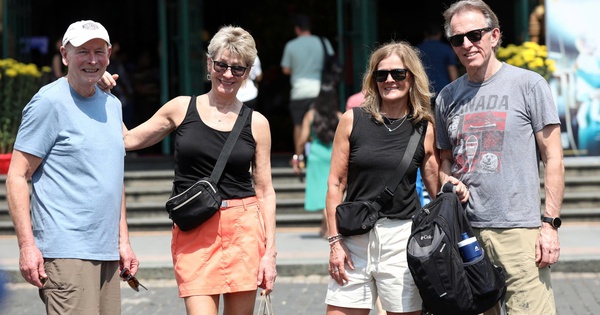 Kh&aacute;ch Trung Quốc tăng mạnh, du lịch Việt Nam lập kỷ lục