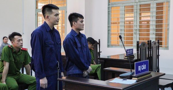 V&agrave;o qu&aacute;n ăn đ&aacute;nh đuổi kh&aacute;ch v&agrave; nh&acirc;n vi&ecirc;n, 2 bị c&aacute;o l&atilde;nh &aacute;n t&ugrave;