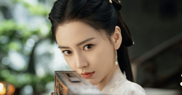 Angelababy: Phim mới li&ecirc;n tục thất bại, sự nghiệp tụt dốc