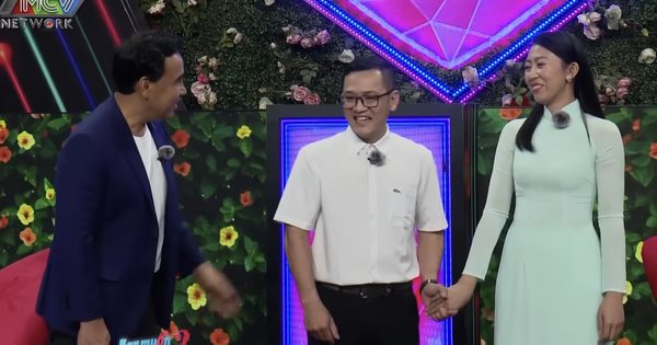 C&ocirc; gi&aacute;o tiếng Anh kh&ocirc;ng muốn l&agrave;m d&acirc;u, đồng &yacute; hẹn h&ograve; &ocirc;ng bố một con