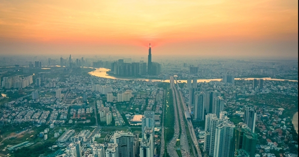 'Thanh xu&acirc;n sống ở Việt Nam l&agrave; điều t&ocirc;i tự h&agrave;o nhất trong đời'