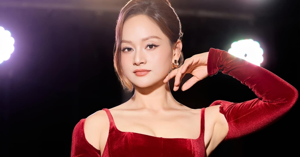 Showbiz 11.3: Cuộc sống của &#039;mẹ hai con&#039; Lan Phương; Sơn T&ugrave;ng tiết lộ show diễn mới