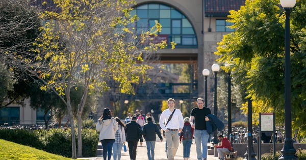 ĐH h&agrave;ng đầu Mỹ đến Việt Nam t&igrave;m hiểu c&aacute;ch dạy học, cơ hội hợp t&aacute;c