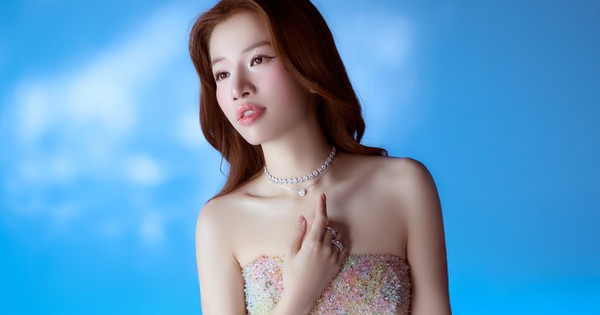 L&acirc;m Bảo Ngọc: Từng nghĩ bỏ nghề, chỉ biết chui đầu v&agrave;o tủ lạnh v&igrave; trầm cảm