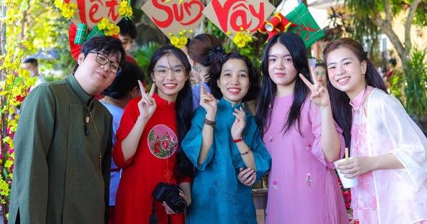 Ng&ocirc;i trường quốc tế tiếp tục mang về nhiều giải học sinh giỏi