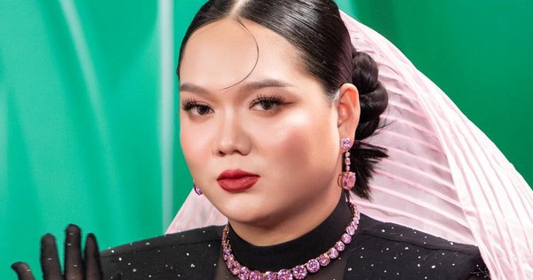 Hạn chế h&igrave;nh ảnh Phạm Thoại trong show của Hương Giang giữa ồn &agrave;o từ thiện