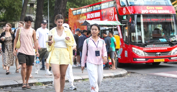 Du lịch chờ b&ugrave;ng nổ dịp lễ 30.4