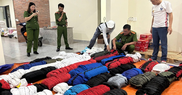 Bu&ocirc;n b&aacute;n h&agrave;ng giả thương hiệu N&oacute;n Sơn, bị t&ograve;a tuy&ecirc;n &aacute;n 5 năm t&ugrave;