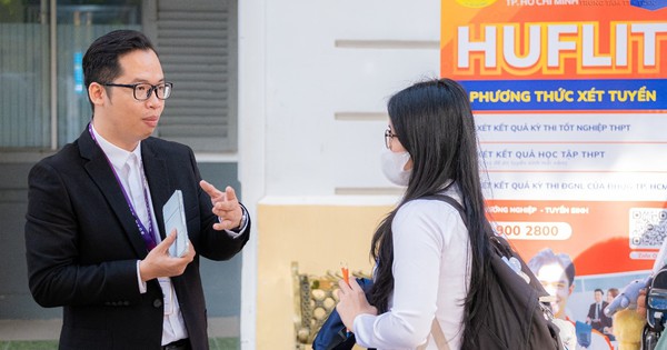 Cơ hội nhận học bổng 100% học ph&iacute; to&agrave;n kh&oacute;a khi chọn HUFLIT