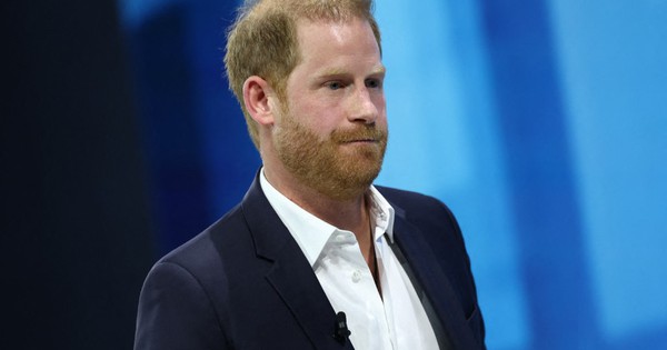 Ho&agrave;ng tử Harry đối mặt với lệnh bị trục xuất khỏi nước Mỹ