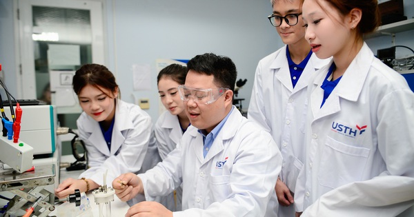 Học vi&ecirc;n thạc sĩ Trường ĐH Việt Ph&aacute;p c&oacute; cơ hội thực tập hưởng lương tại Ph&aacute;p