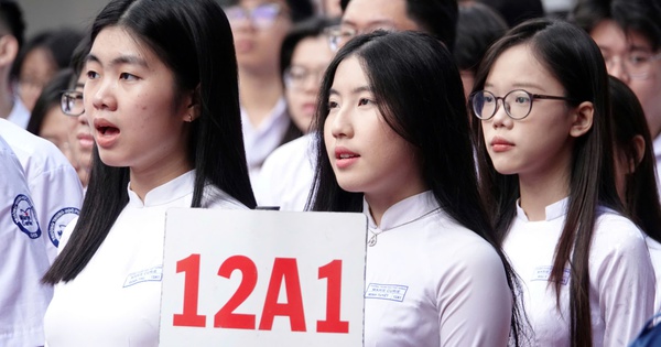Đẩy sớm lịch thi tốt nghiệp THPT do s&aacute;p nhập tỉnh, th&agrave;nh c&oacute; hợp l&yacute;?