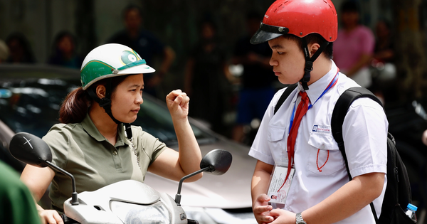 Lịch thi tốt nghiệp THPT kh&ocirc;ng đổi, H&agrave; Nội 'chốt' thời gian thi lớp 10