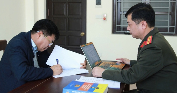 Khởi tố 2 bị can li&ecirc;n quan vụ gian lận tuổi ở S&ocirc;ng Lam Nghệ An