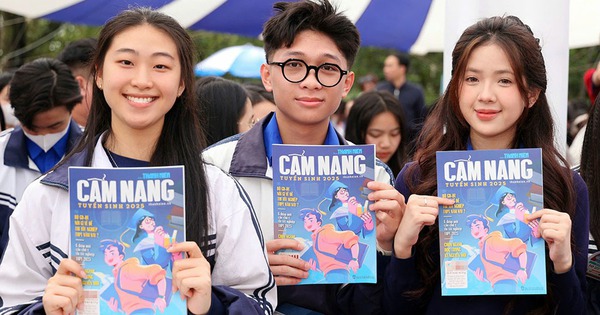 T&agrave;i liệu hữu &iacute;ch với học sinh lớp 12