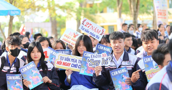 Kh&ocirc;ng c&ograve;n x&eacute;t tuyển sớm, c&oacute; thể c&ugrave;ng l&uacute;c đăng k&yacute; nhiều phương thức kh&ocirc;ng?