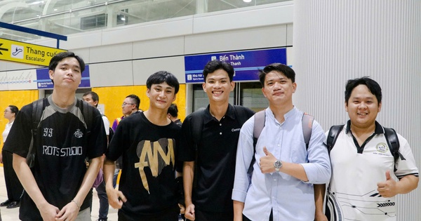 Cho ph&eacute;p sinh vi&ecirc;n chuyển ngay sang c&aacute;c chuy&ecirc;n ng&agrave;nh đường sắt hiện đại