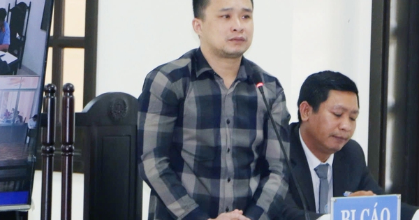 Lừa b&aacute;n thiếu nữ sang Campuchia l&agrave;m 'việc nhẹ lương cao'