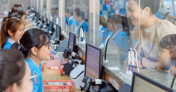 Th&ocirc;ng cấp kh&aacute;m chữa bệnh BHYT: Khi n&agrave;o đến bệnh viện chuy&ecirc;n s&acirc;u kh&ocirc;ng cần giấy chuyển?