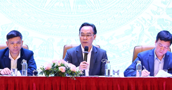 Tuyển sinh đại học 2025: Dự kiến th&iacute; sinh kh&ocirc;ng cần chọn phương thức x&eacute;t tuyển