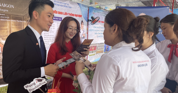 H&agrave;ng ng&agrave;n vị tr&iacute; việc l&agrave;m, cơ hội du học cho sinh vi&ecirc;n cao đẳng