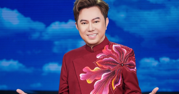 Ca sĩ Quốc Đại l&agrave;m chương tr&igrave;nh kỷ niệm 50 năm đất nước thống nhất