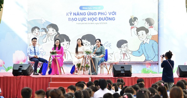 Chuy&ecirc;n gia t&acirc;m l&yacute; khuy&ecirc;n phụ huynh học sinh d&agrave;nh thời gian cho con