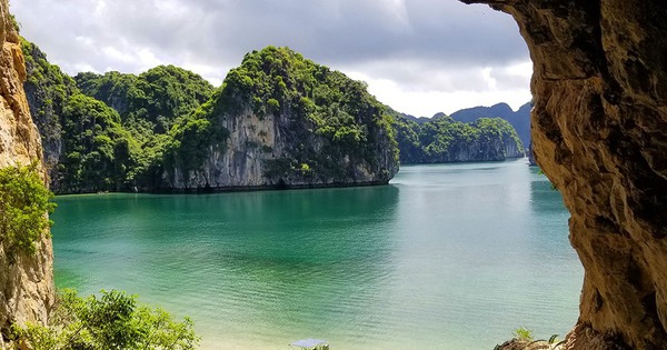 Quần đảo ở Việt Nam được b&aacute;o quốc tế ca ngợi như &#039;vườn địa đ&agrave;ng&#039;