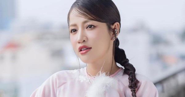 Chuyện diễn vi&ecirc;n Puka &acirc;m thầm gi&uacute;p đỡ mẹ bầu g&acirc;y sốt mạng x&atilde; hội