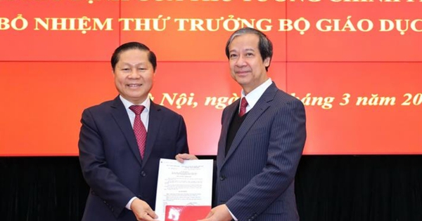 T&acirc;n thứ trưởng của Bộ GD-ĐT l&agrave; chủ t&agrave;i khoản thứ 2 sau bộ trưởng