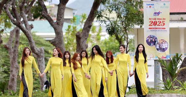 Gi&uacute;p học sinh hiểu đ&uacute;ng m&igrave;nh, chọn đ&uacute;ng nghề