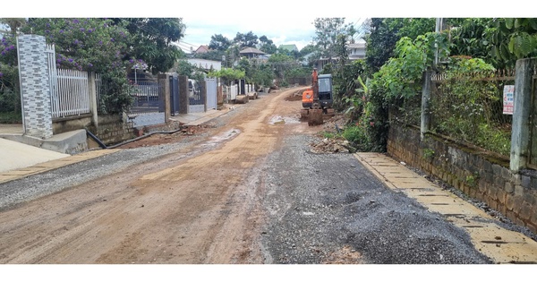L&acirc;m Đồng: Chậm thực hiện dự &aacute;n đầu tư c&ocirc;ng, một chủ tịch x&atilde; bị ph&ecirc; b&igrave;nh