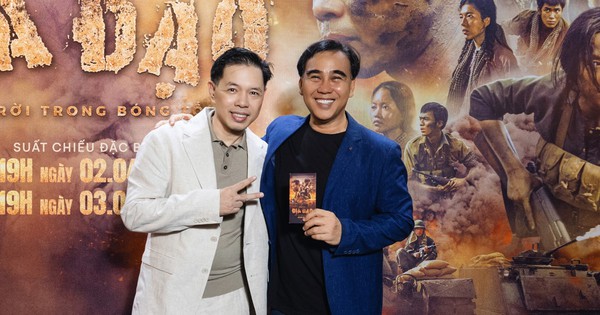 Nghệ sĩ L&ecirc; Thiện, Quyền Linh mừng Th&aacute;i H&ograve;a ra mắt phim 'Địa đạo'