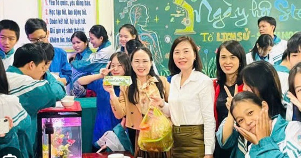 50 năm đất nước thống nhất: Ng&ocirc;i trường kết hợp gi&aacute;o dục 2 miền Nam, Bắc