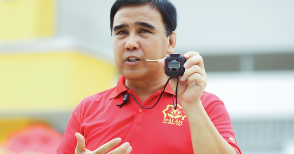 Ban tổ chức 'M&aacute;i ấm gia đ&igrave;nh Việt': Quyền Linh đ&atilde; bội t&iacute;n với ch&uacute;ng t&ocirc;i