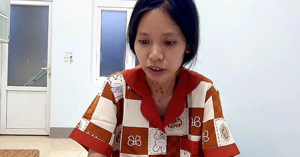 Nửa đ&ecirc;m vợ vung dao ch&eacute;m chồng